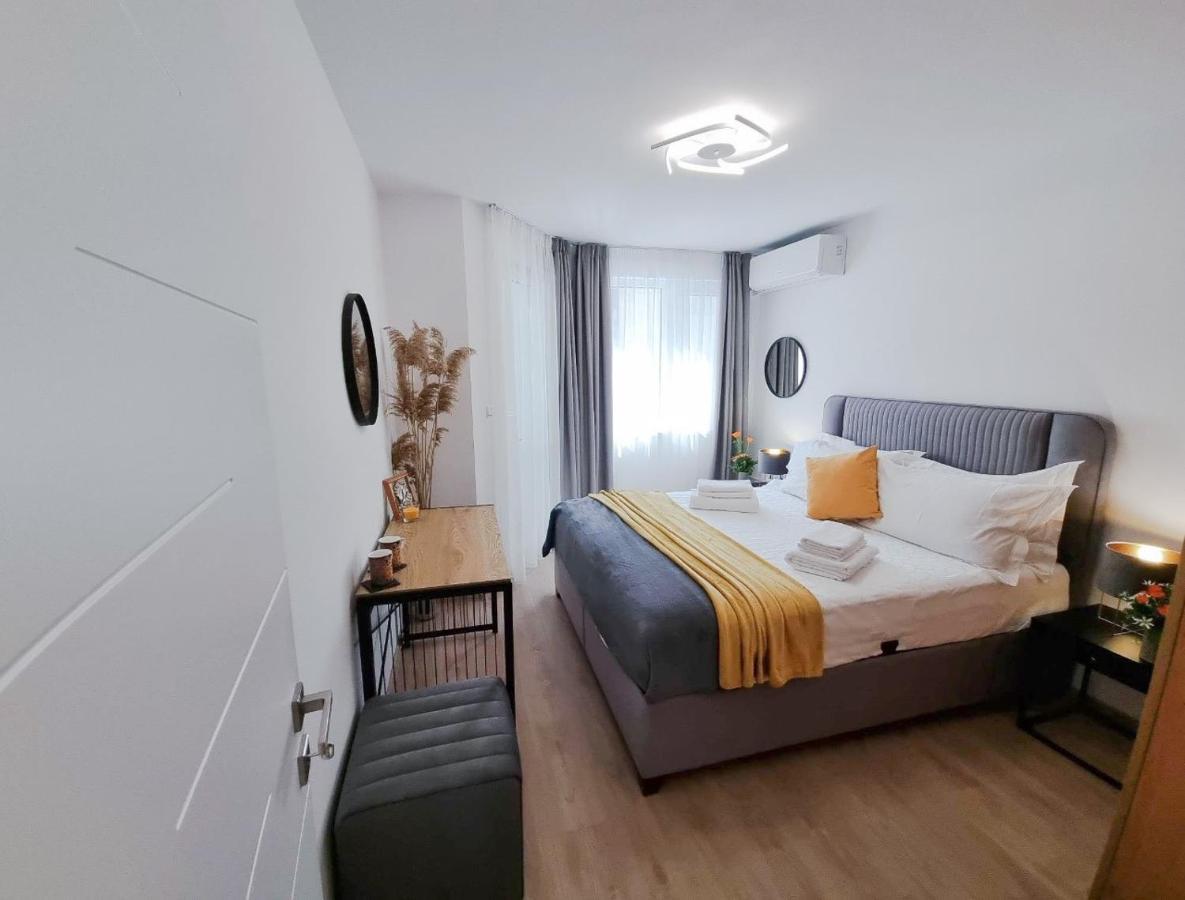 Nova City Apartments Варна Екстериор снимка
